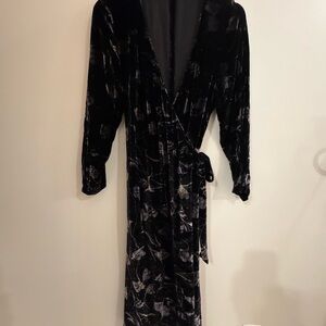 Diane Von Furstenberg Black Velvet Dress
